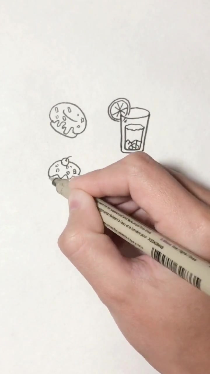 小清新版的美食甜品简笔画,你觉得好看吗?