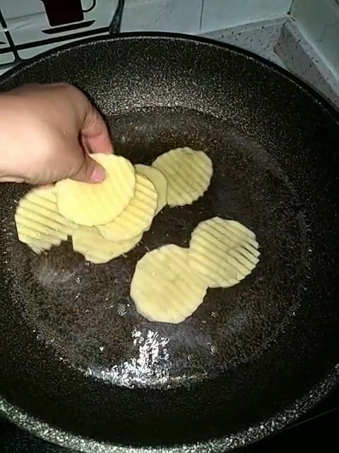 自制大波浪土豆片,也是挺好吃的!
