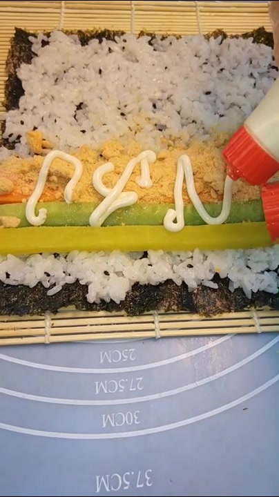 大厨解密:紫菜包饭的详细做法,细节决定成败!
