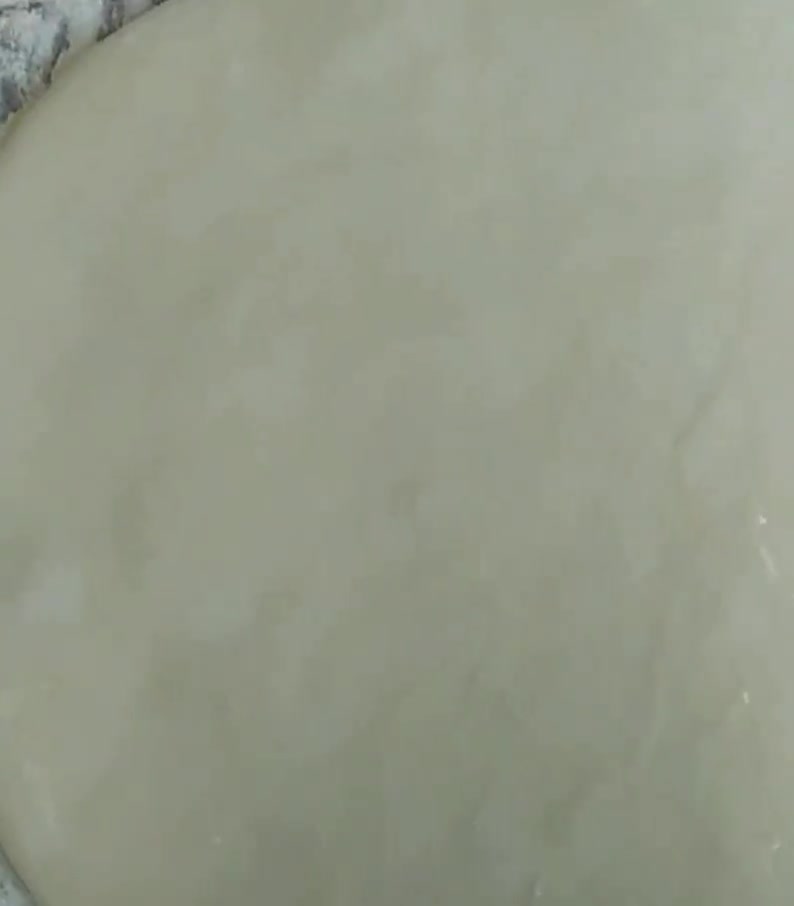 家常饼好吃有窍门!饼这样做,放凉了也不会硬,不信您试试