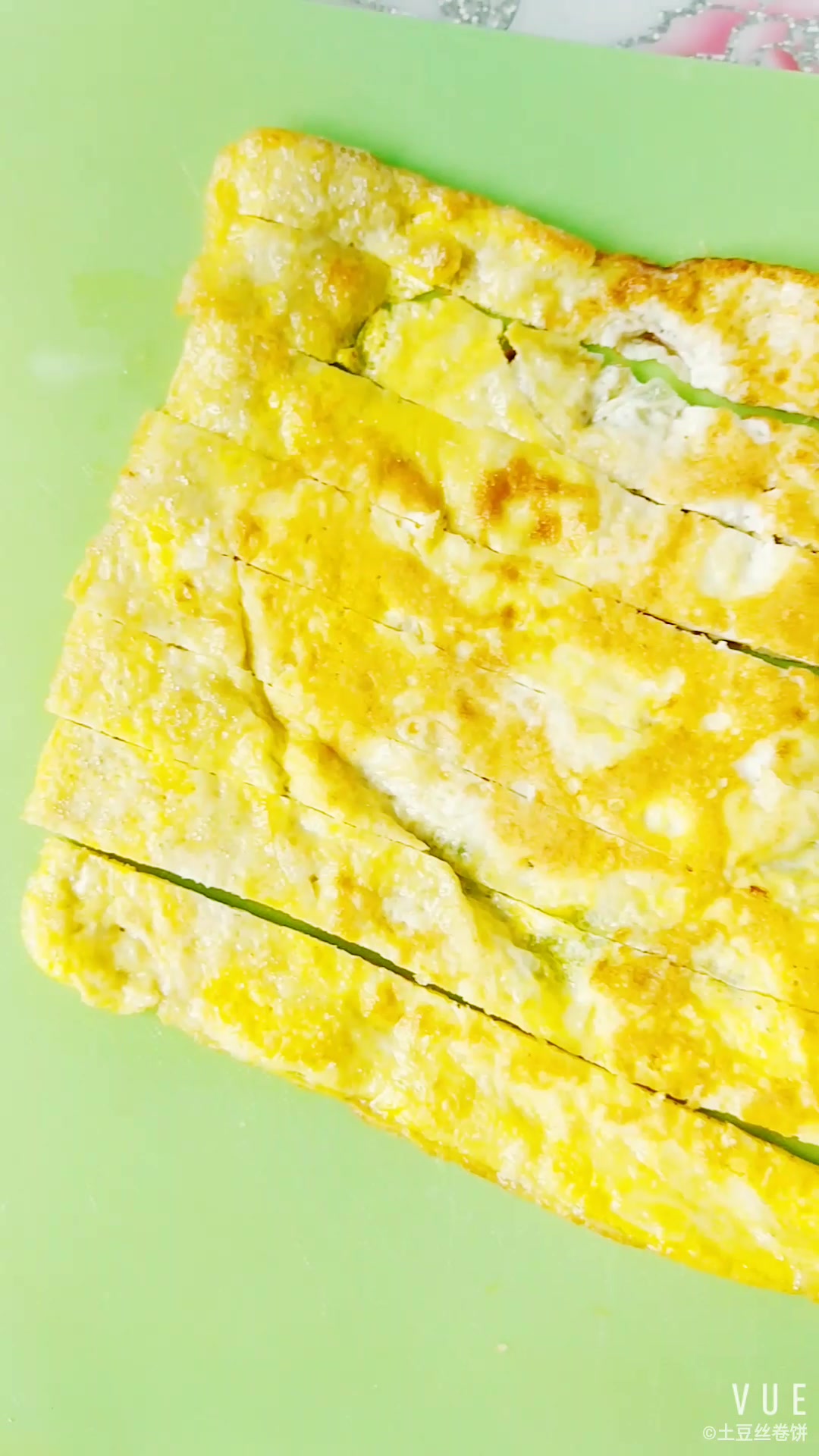 不用放火腿、放海鲜,只有蔬菜,这么做寿司卷吃起来就停不下来