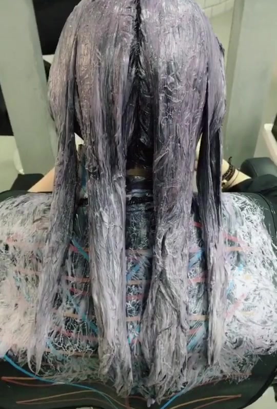 今年流行的双色系 黑茶色与奶茶灰