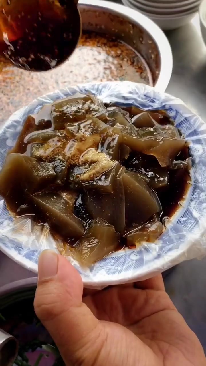 用树叶做的美食,神仙粉