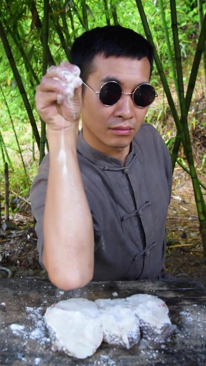 香煎鳕鱼,老哥这做法没毛病,我服的五体投地啊
