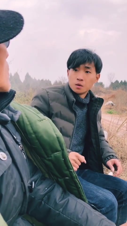 社会的大爷左右腿上各纹一条鱼,到底是何寓意