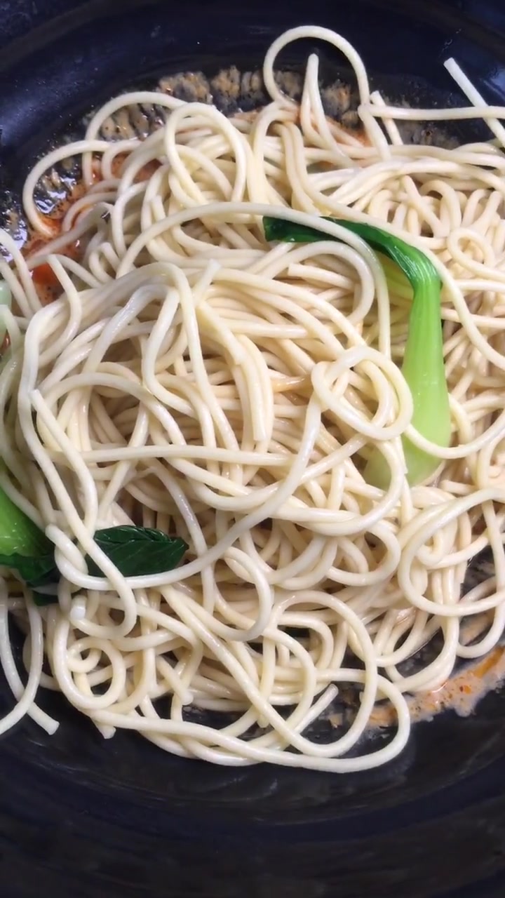 湖南热干面制作过程