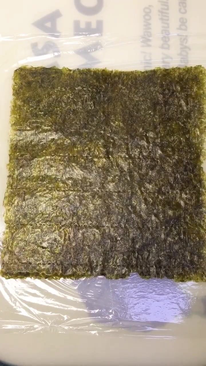 好吃的蟹肉沙拉饭团,配料这么丰富,看着就让人流口水啊!