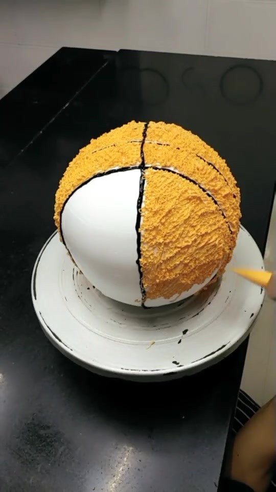 创意糕点:篮球蛋糕,NBA还看吗?说出你们喜欢的篮球巨星!