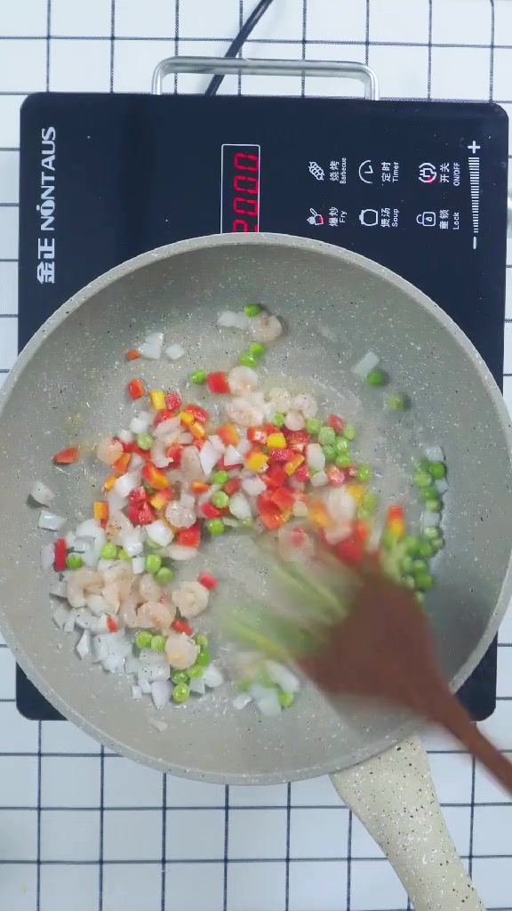 咖喱蛋包饭,简单又方便,想吃的赶紧行动起来啦