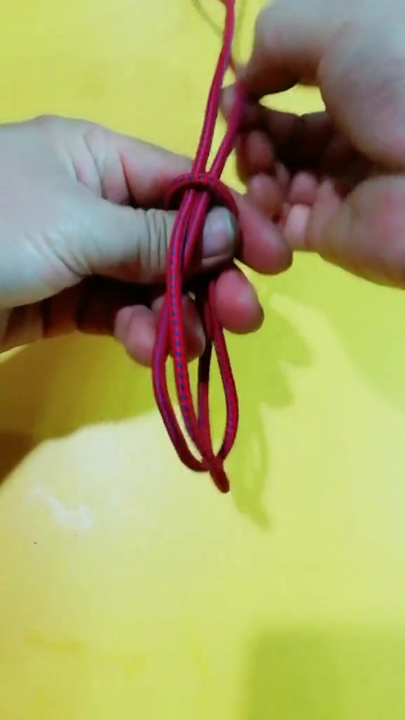 绳结 分享一个防缠绕双线鱼钩结的编织方法,方法简单,效果明显