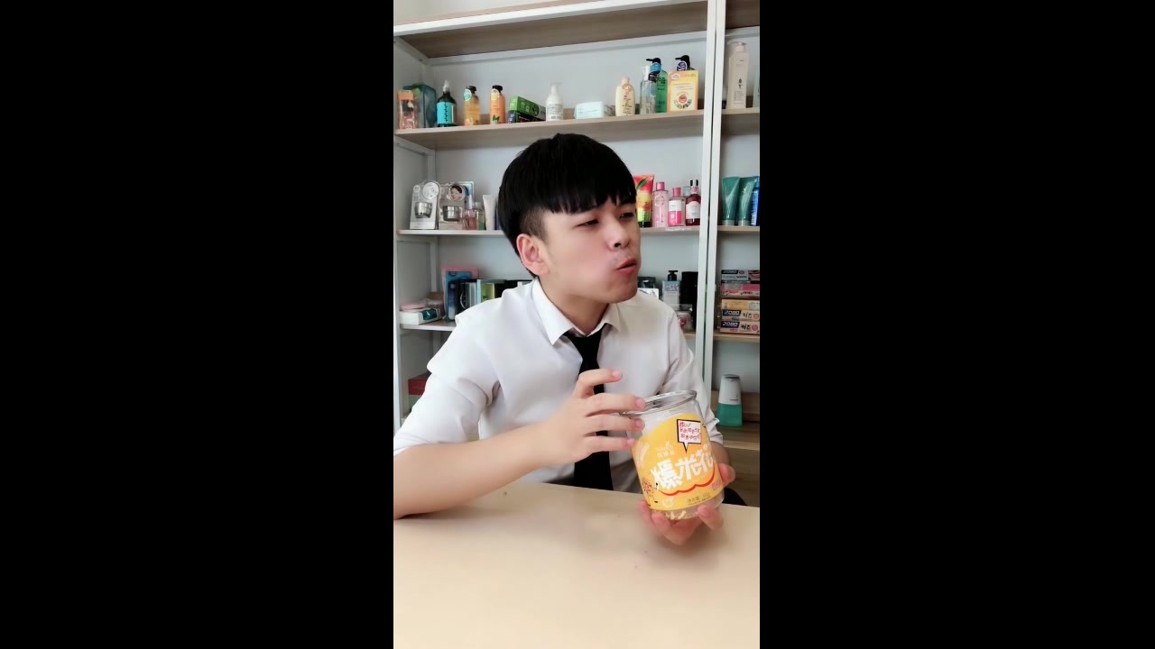 你的嘴是被钻了个洞吗,你身边有没有这种“鸭子嘴”,笑死我了!