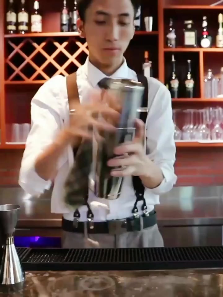 这个夏天,你还少了杯红粉佳人