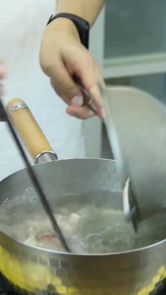 美食做法:沸腾鱼做法,鲜嫩好吃,看着我口水都流了!