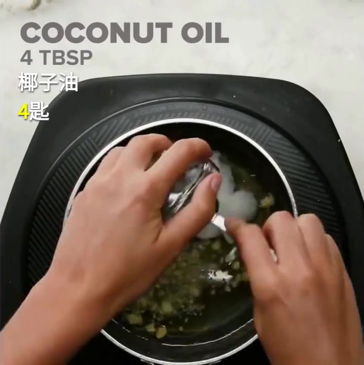 夏日甜品!自制超美味的香草冰淇淋