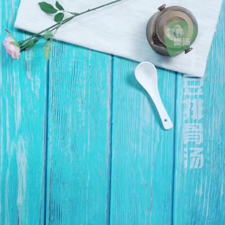 献上亲爱的解暑营养的冬瓜排骨汤一锅～