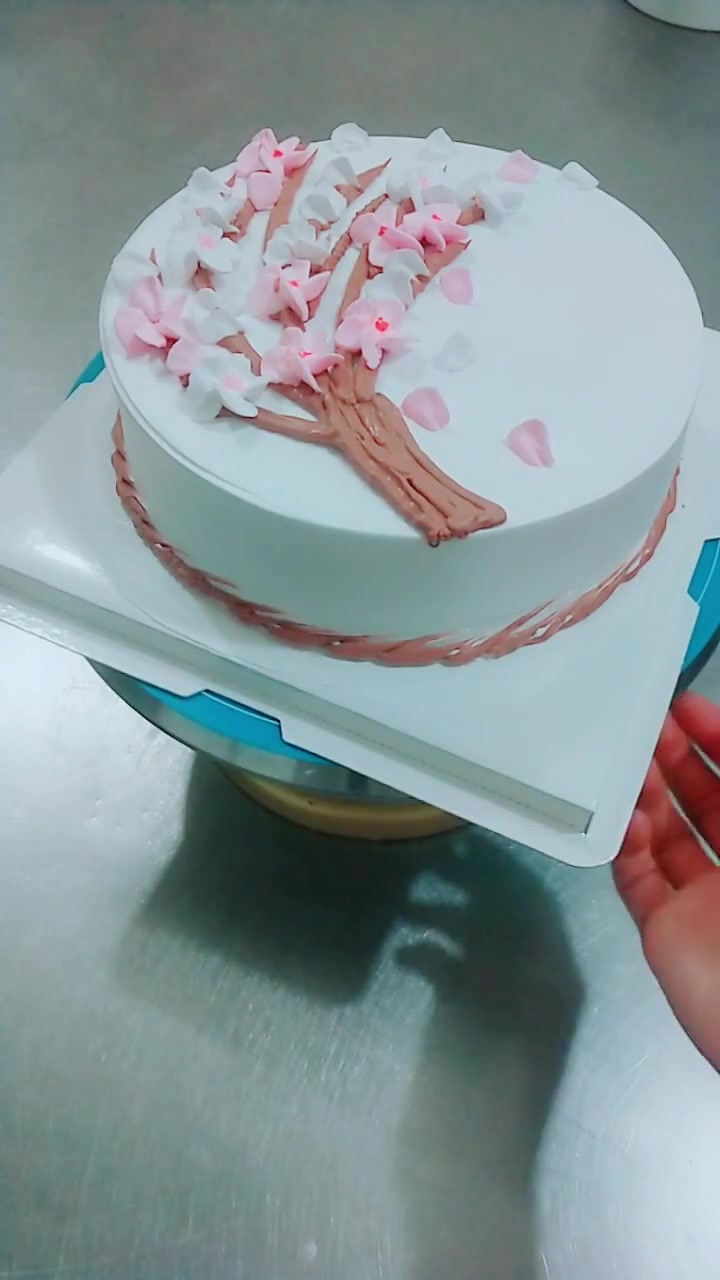 桃之夭夭灼灼其华,古风桃花树蛋糕,你觉得可以打几分?我给满分