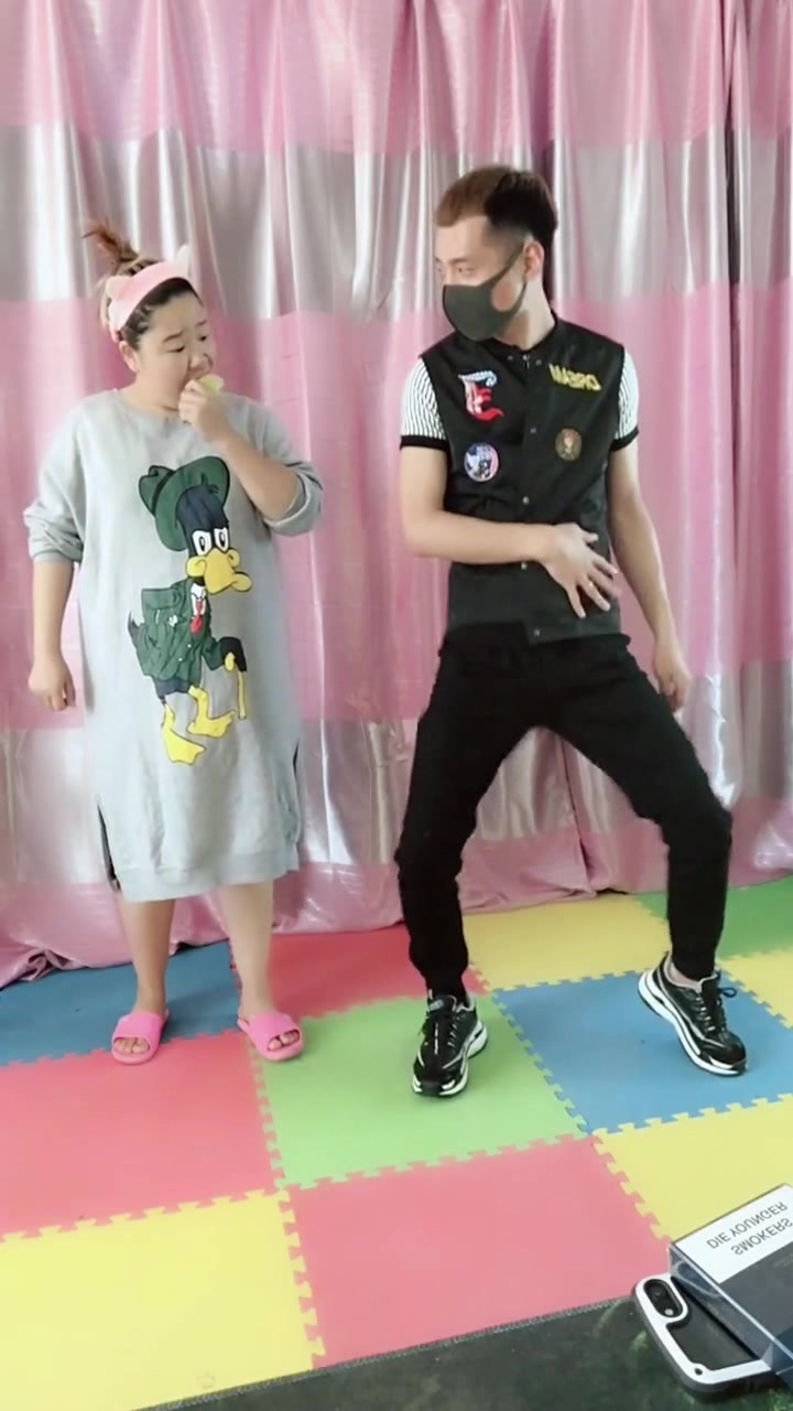 最近这个视频火了,来看看真实版电动小马达,小伙眼神亮了!
