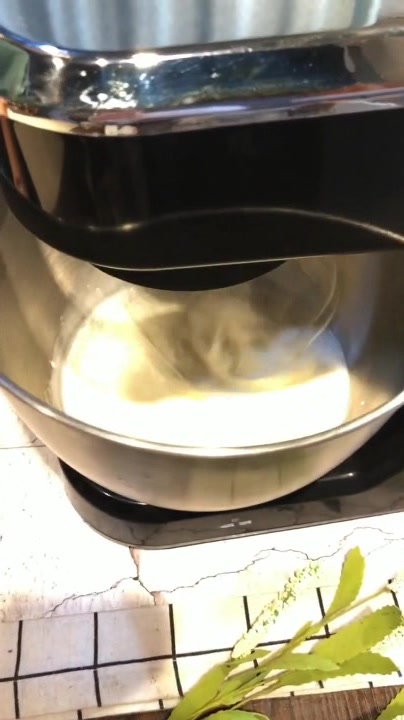 火遍全网的沙皮狗蛋糕,原来是这么制作的