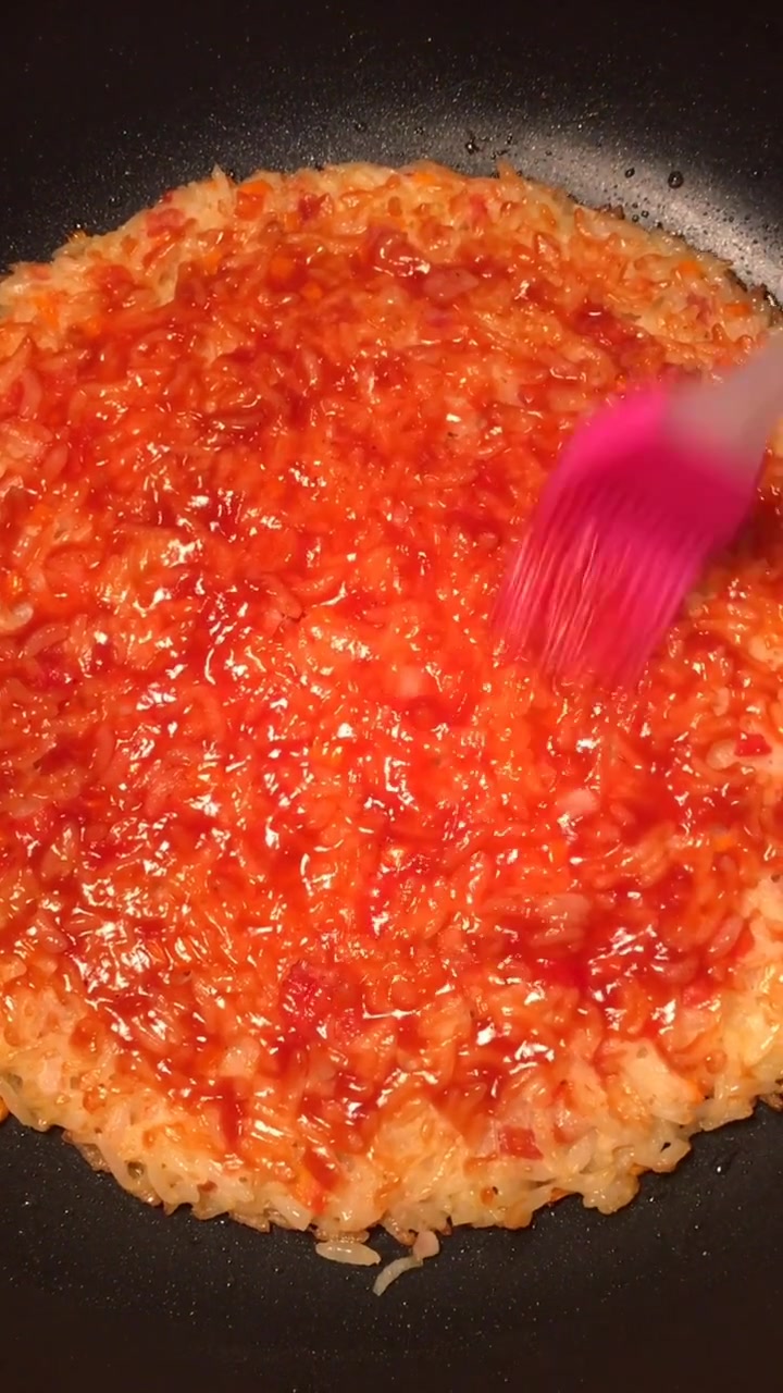 家庭版的米饭披萨来了!快来看看制作步骤,十分的简单易学