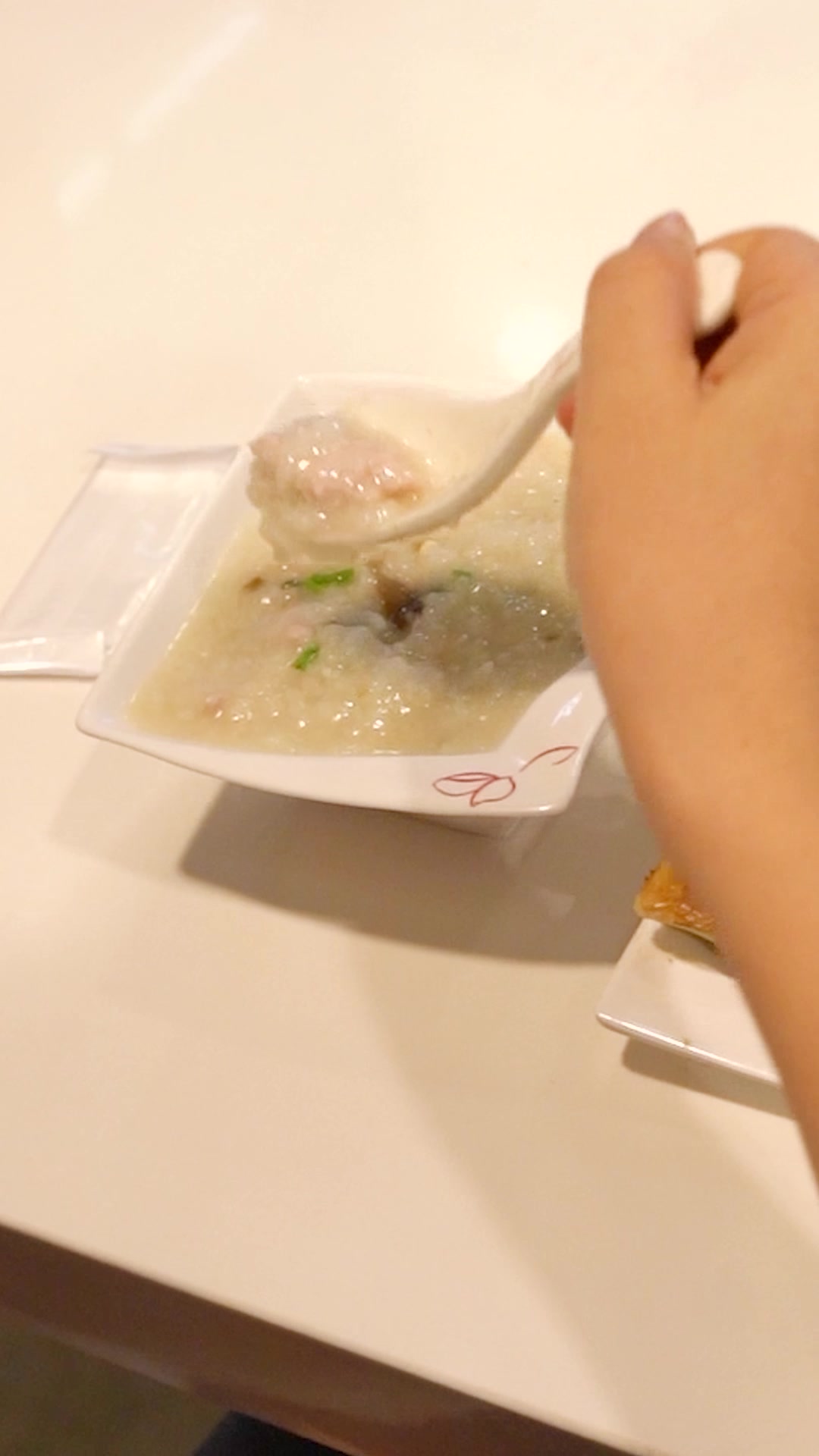 北京南站去哪儿吃饭是个大难题,怎么吃?跟我走咯!