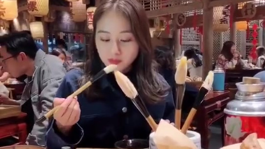 西安大排档,吃的不是烧烤串,是文化底蕴!