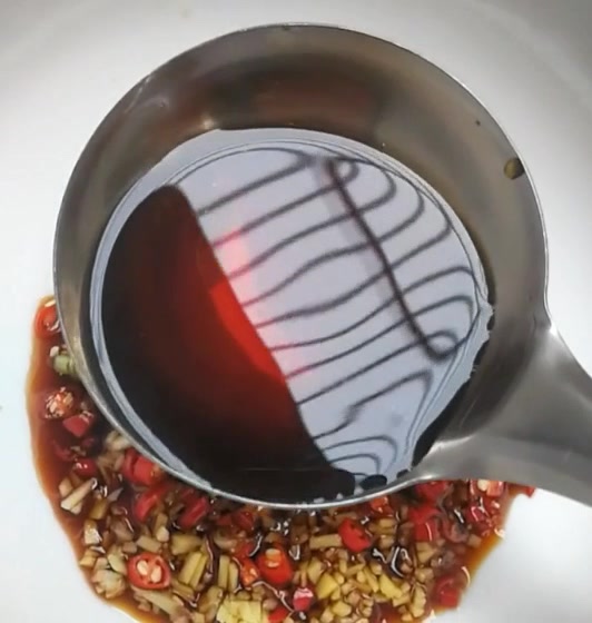 皮蛋豆腐的家常做法,看着有没有食欲,快来试试吧