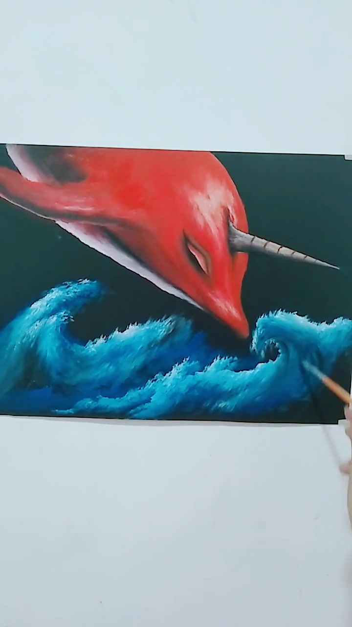 这画的貌似是大鱼海棠里的鲲