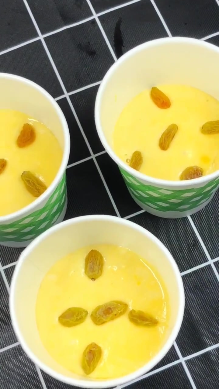 不用烤箱也能做的纸杯蛋糕,一个电饭锅就搞定了