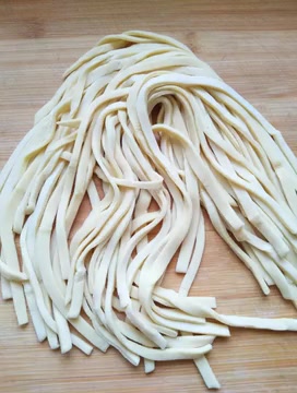炸酱面做法