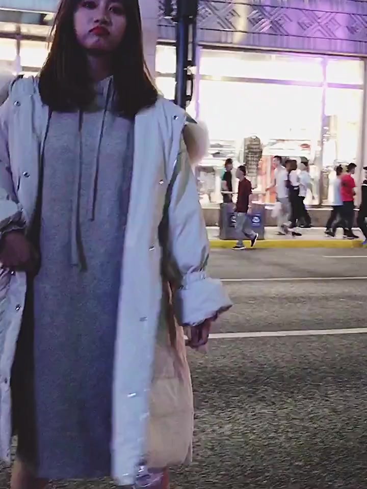 2018新款韩版中长款面包服灯芯绒外套羽绒棉衣,这衣服太好看了!