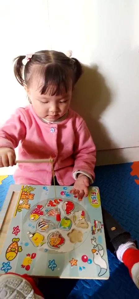 “小花猫”在“钓鱼”