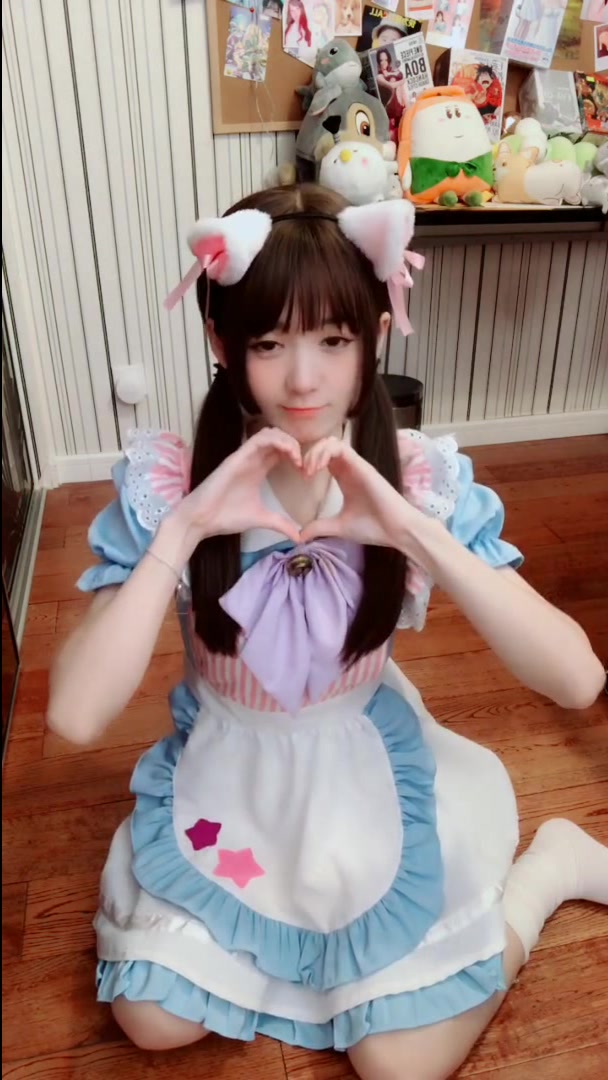 听说最近“鸭子坐”挺火,你们看看,我这个lo娘的鸭子坐标准吗