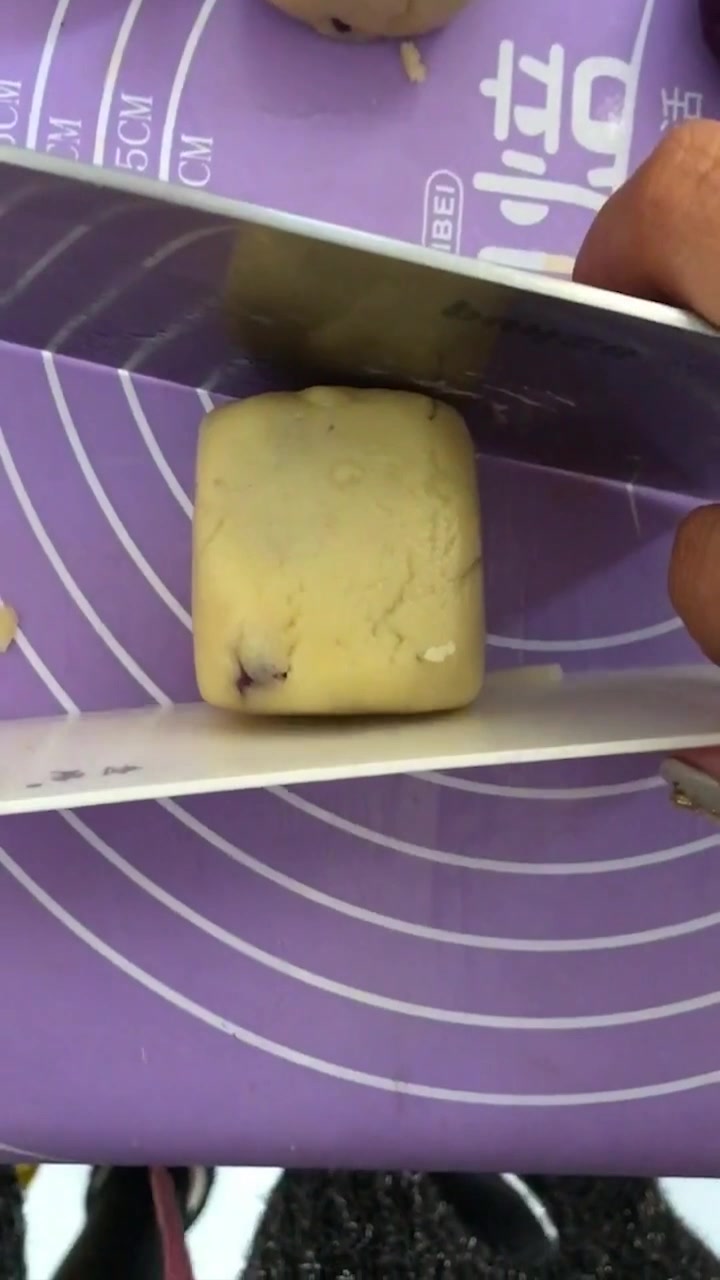 教你在家做会拉丝的仙豆糕,颜值与口感并存的美食!