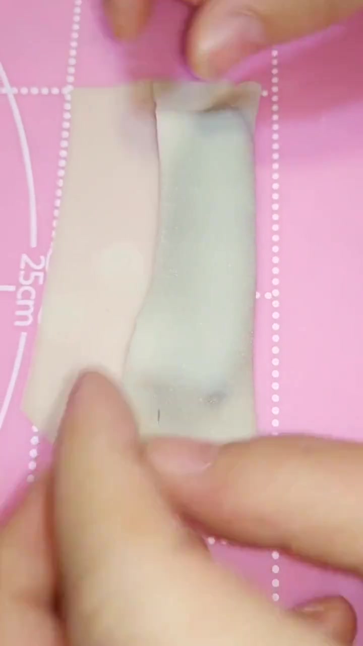 饺子皮包豆沙,金黄酥脆做法简单,大人小孩都喜欢,你确定不学吗