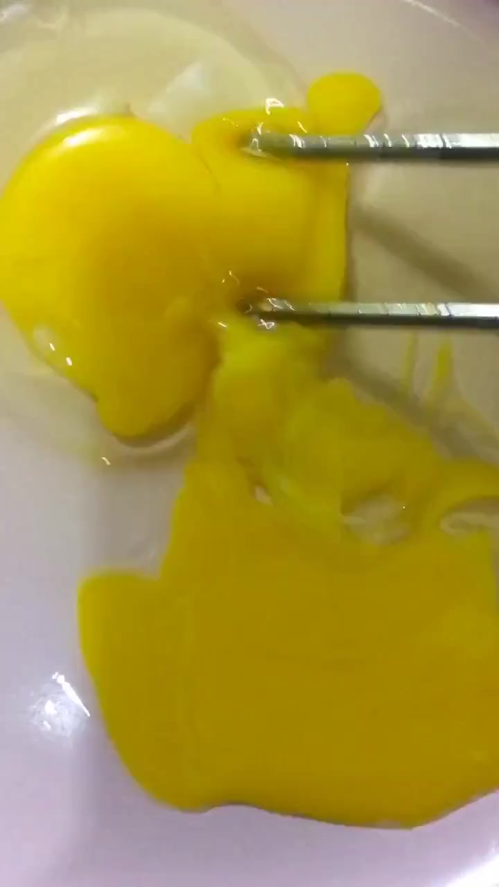 在家也可以做出美味的紫薯夹心面包,食材放心,特别好吃!