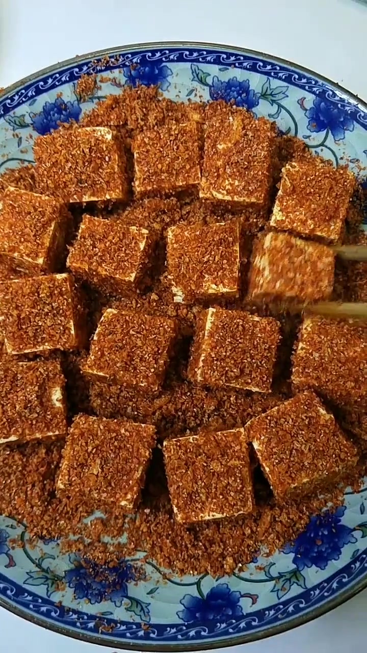 臭豆腐乳别在外边买的吃了,教你在家这样做,大人小孩都爱吃!