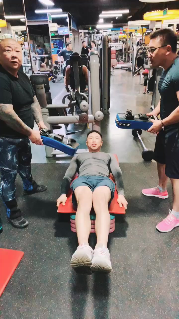 德云社的烧饼是这样健身的啊,人才!