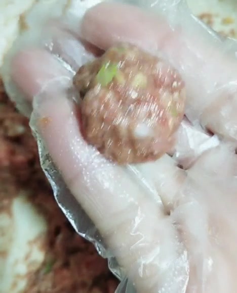 牛肉丸子萝卜汤,我的最爱,好吃又暖胃,适合这个季节