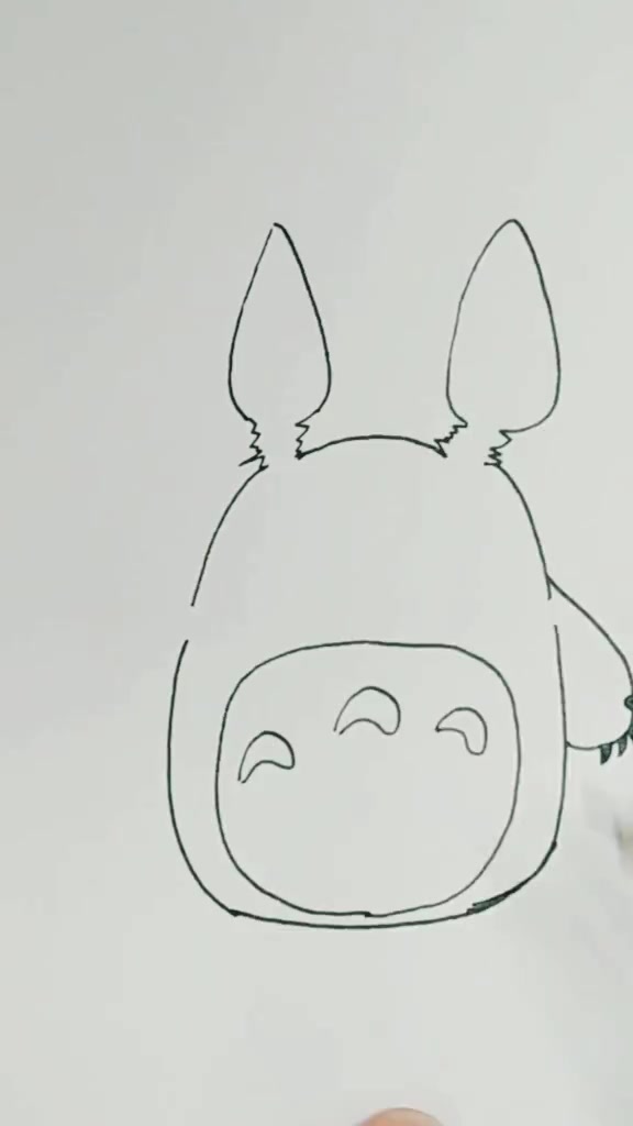 简笔画龙猫,你希望拥有一只胖胖的龙猫朋友吗?