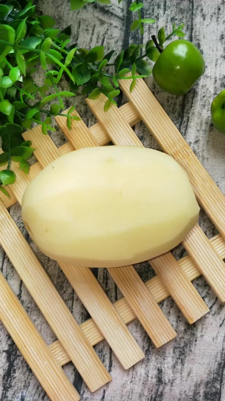 喜欢吃辣的朋友有福了!麻辣土豆片制作过程,你学会了吗