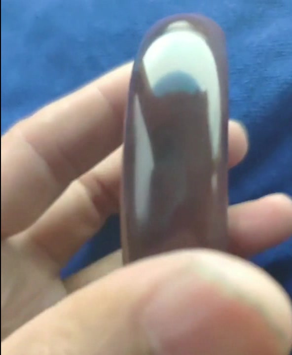 见过鸡血玉手镯吗?这种手镯戴在手上超好看!