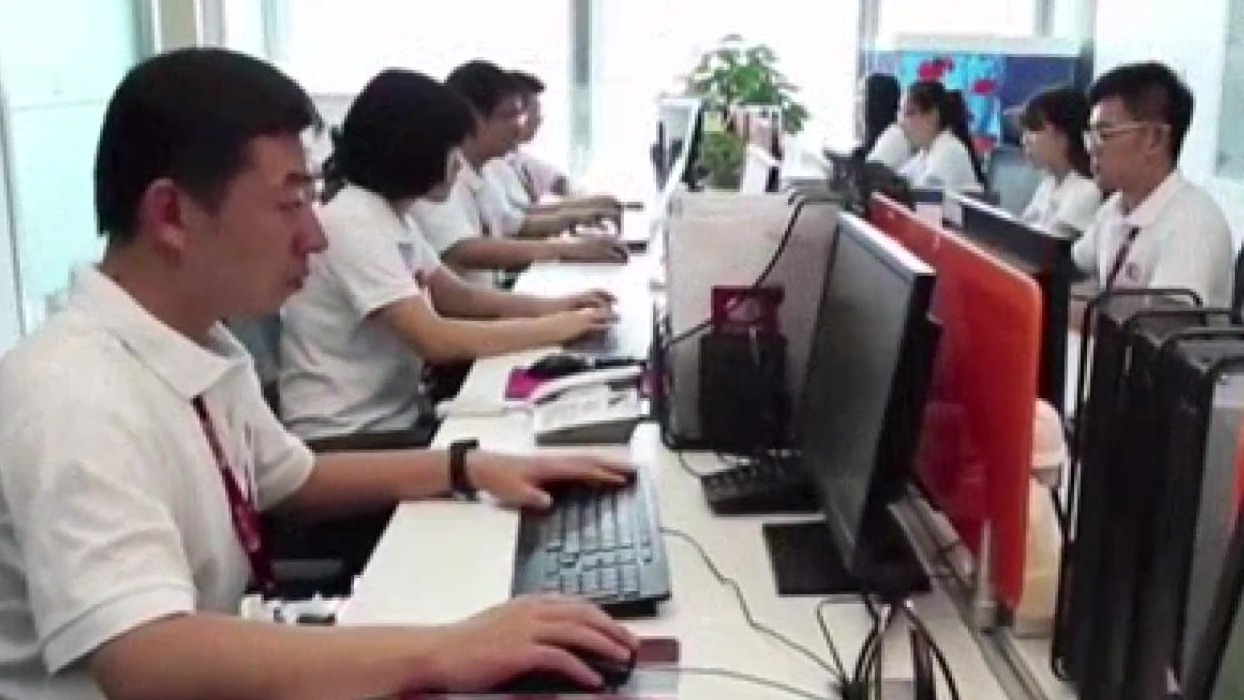 【罗永浩再卸任锤子科技上海子公司法定代表人】据天眼查显示,锤子科技上海子公司锤子科贸(上海