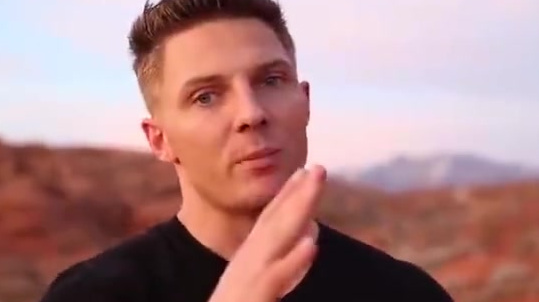 肌肉男模Steve Cook教你健身增肌减脂5个秘诀!