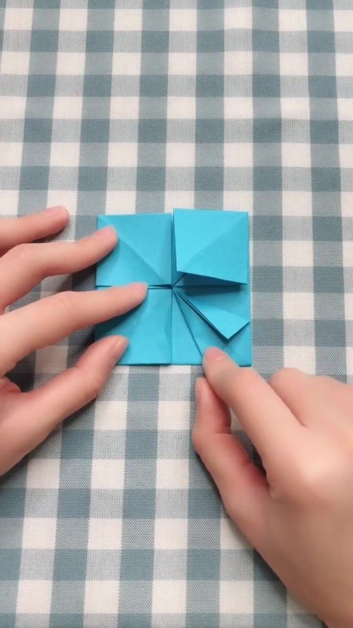 教你折双层小蛋糕,小朋友过生日可以送这个