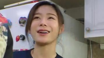 《#我家那闺女#》毛豆鸡蛋汤,升级到山药毛豆鸡蛋汤,想想都觉得是一道黑暗料理。对于这道菜姗