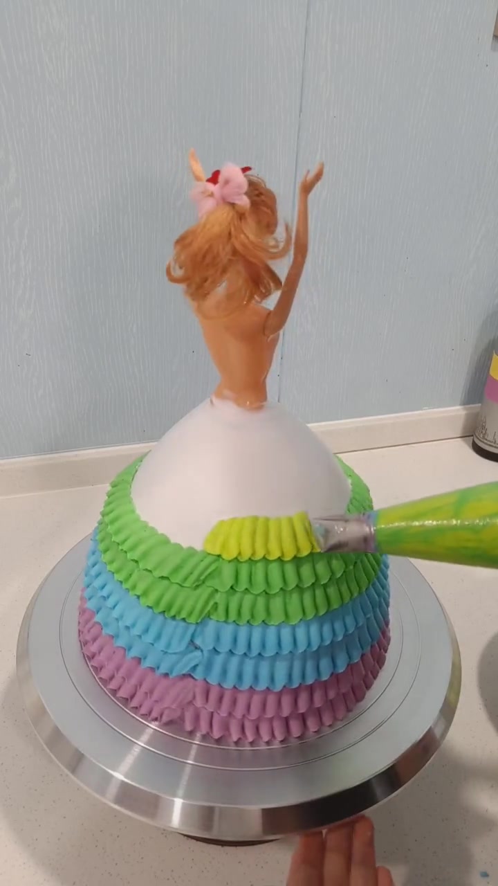 蛋糕师制作的小公主蛋糕,这也太好看了吧