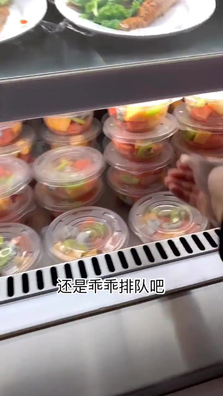 带你挑战100元吃遍宜家家居