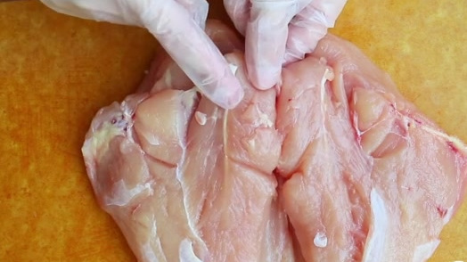 【科普:鸡胸肉】附赠juicy沙拉鸡胸肉的改良做法。 鸡大胸?鸡小胸?还在傻傻分不清?  