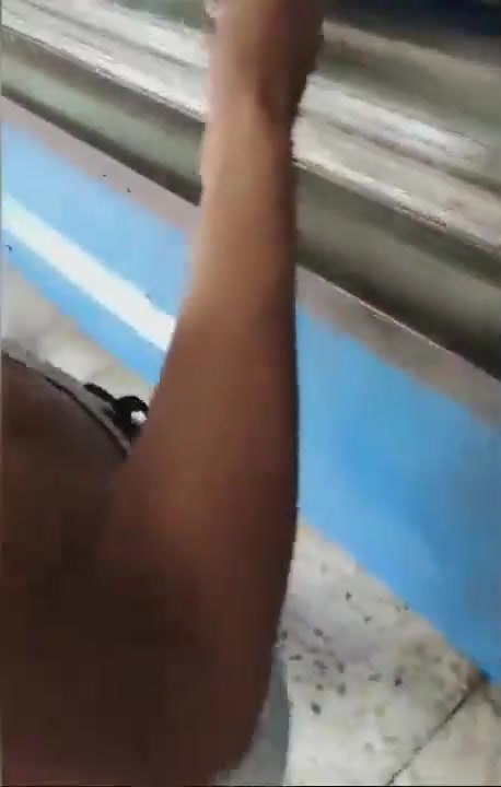 两种风格完全不同的肌肉男,你喜欢小鲜肉肌肉男还是肌肉型男呢!
