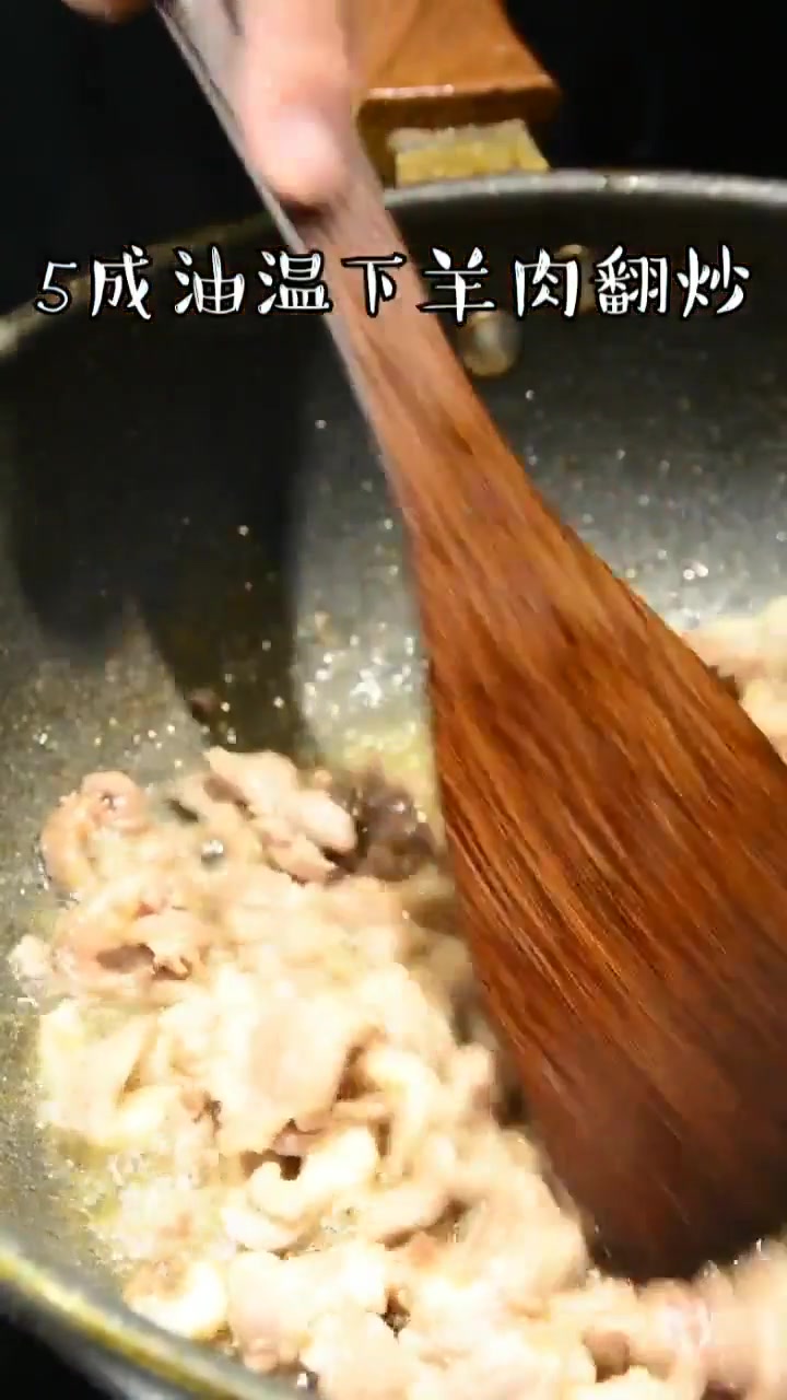 这道地方特色菜,只有去过新疆的人,才能体会到其美味!
